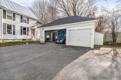 24 Pleasant St, Skowhegan, ME 04976 - photo 4