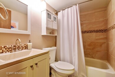 1130 Perry Dr, Algonquin, IL 60102 - photo 4