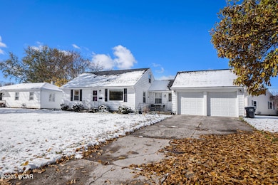 209 N Dale Dr, Lima, OH 45805 - photo 3