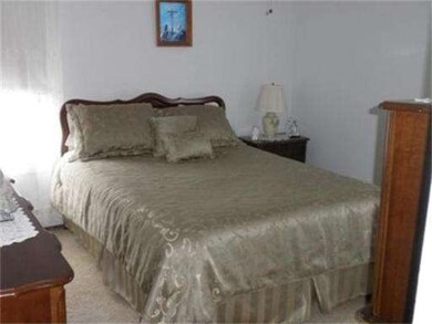 467 Allen St, New Bedford, MA 02740 - photo 7