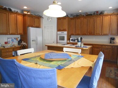 8452 Summer Breeze Place, Manassas, VA 20112 - photo 6