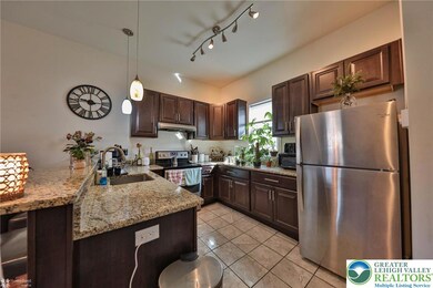 328 Polk St unit 3, Bethlehem, PA 18015 - photo 4