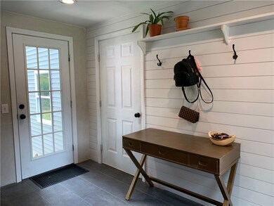 14 Continental Rd, Greenville, RI 02828 - photo 4