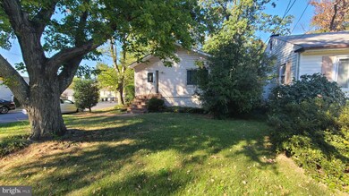 6000 Somerset Rd, Riverdale, MD 20737 - photo 2