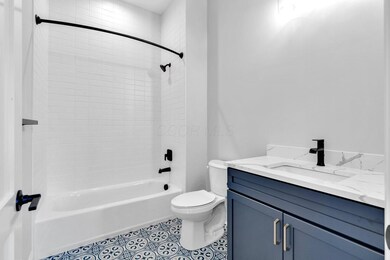 1st floor hall bath