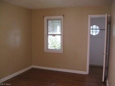12913 Crennell Ave, Cleveland, OH 44105 - photo 5