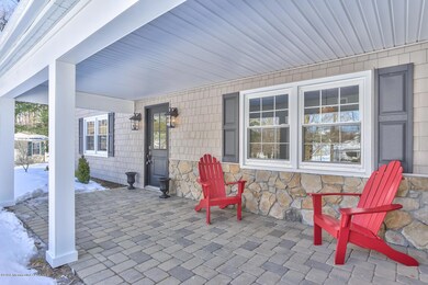 32 Jubilee Cir, Matawan, NJ 07747 - photo 2