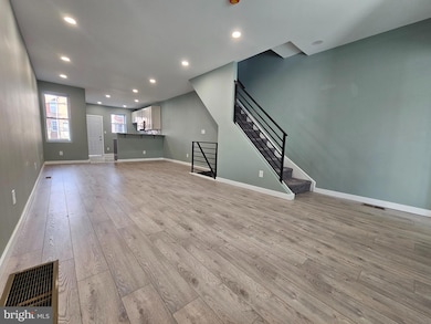 1963 W Spencer Ave, Philadelphia, PA 19141 - photo 4