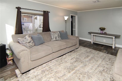 3880 Fox Tail Ln, Riverside, CA 92509 - photo 4