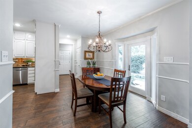 8612 Lanell Ln, Houston, TX 77055 - photo 2