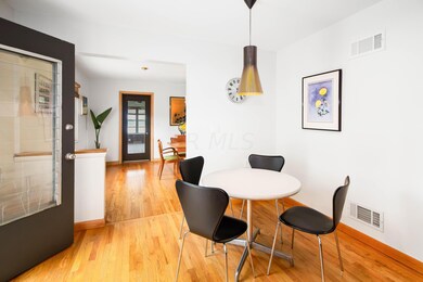 3131 Halesworth Rd (7)