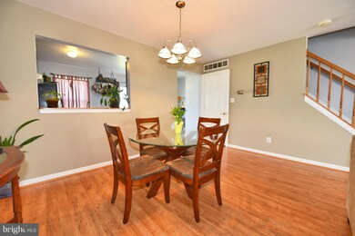 709 Saint Peters Ct, Edgewood, MD 21040 - photo 7