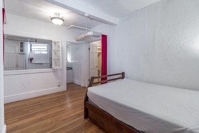 501 Beacon St unit 1, Boston, MA 02215 - photo 3