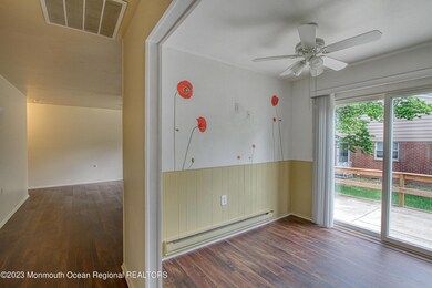 21 Independence Pkwy unit B, Whiting, NJ 08759 - photo 4