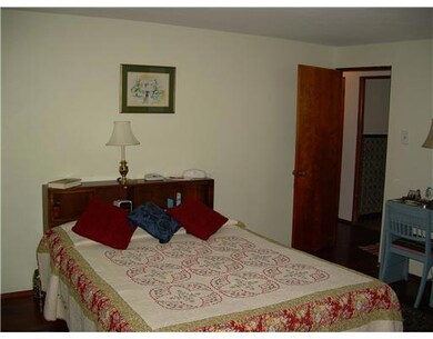 135 E Elm St, Homer City, PA 15748 - photo 7