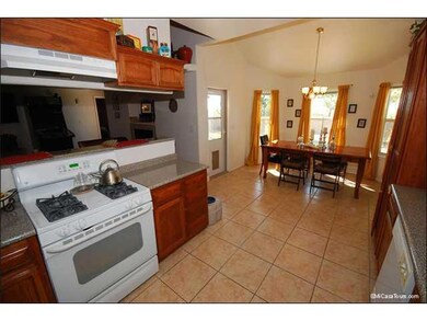 14344 Desert Wind Dr, Horizon City, TX 79928 - photo 6