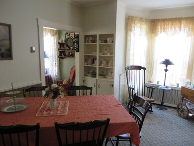 315 Cliff St, Saint Johnsbury, VT 05819 - photo 4