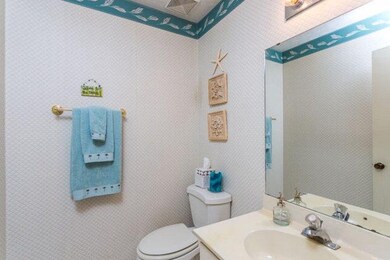 801 Mallery St unit E, St. Simons Island, GA 31522 - photo 7