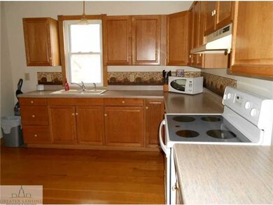 1954 Maple St, Holt, MI 48842 - photo 4