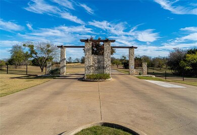 4108 Whitecrest Dr, Whitney, TX 76692 - photo 2