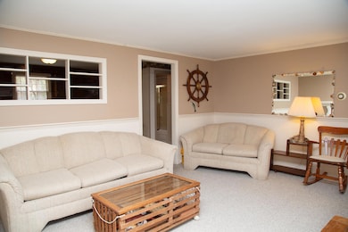 2025 24 Hemlock Ln-103