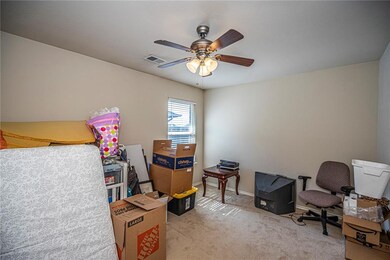 2305 NW 176th St, Edmond, OK 73012 - photo 4