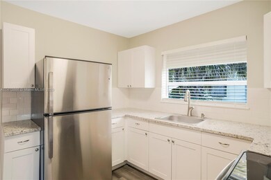 unlisted-address, West Palm Beach, FL 33407 - photo 5