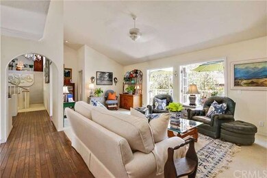 Enter The Family Room Through The Attractive Archw