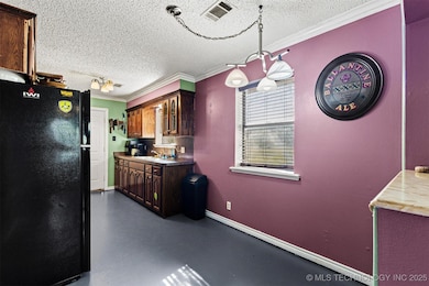 627 S Franklin St, Colbert, OK 74733 - photo 7