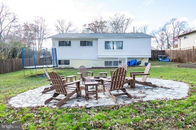 4216 Landgreen St, Rockville, MD 20853 - photo 5