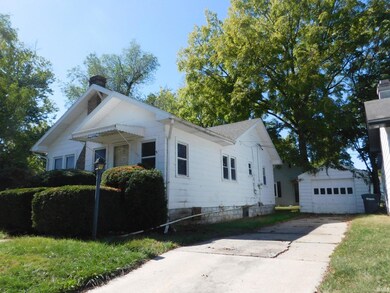301 N Light St, Muncie, IN 47303 - photo 3