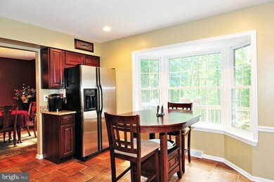 6848 Littlewood Ct, Sykesville, MD 21784 - photo 6