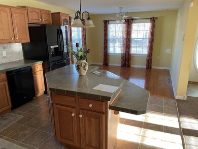 84 Reagan Ct, Millville, NJ 08332 - photo 4