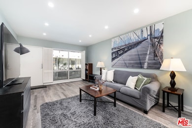 1145 Larrabee St unit 6, West Hollywood, CA 90069 - photo 5