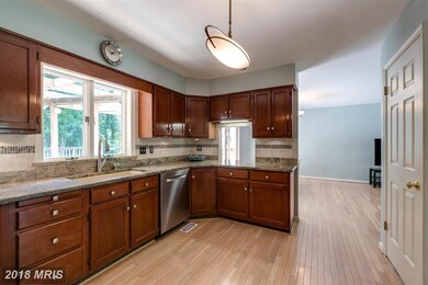 2125 Harbor Dr, Annapolis, MD 21409 - photo 3