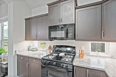 103 Wild Flower Ct, Navasota, TX 77868 - photo 7