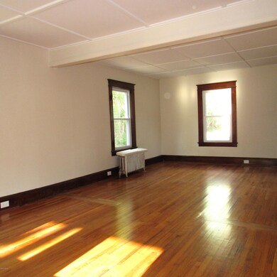 42 Essex St, Pittsfield, MA 01201 - photo 6