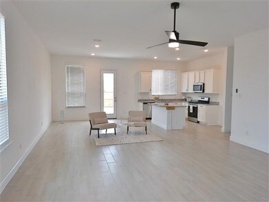 3723 Cherry Hills Dr, Sherman, TX 75090 - photo 3