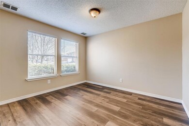 8716 Seven Oaks Ln, Denton, TX 76210 - photo 7