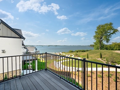 600 Monarch Ln, Beaver Dam, WI 53916 - photo 2