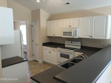 Kitchen (4)