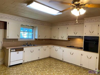 5235 Myrle St, Addis, LA 70710 - photo 5