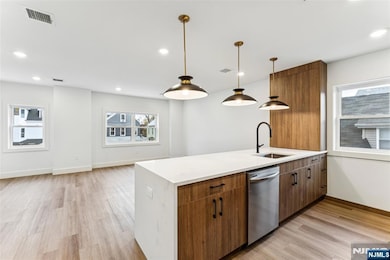 84 Hollywood Ave unit 2, East Orange, NJ 07018 - photo 6