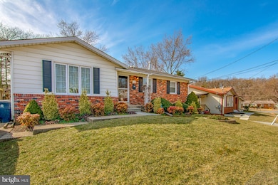 6808 Nashville Rd, Lanham, MD 20706 - photo 3