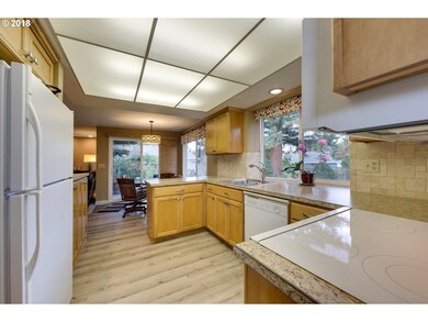 9900 SW Trotter Pl, Beaverton, OR 97008 - photo 7