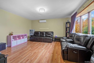 2741 Anthony Ave, Bellmore, NY 11710 - photo 5