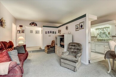 06-Living Room
