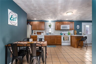 365 West Ave, Pawtucket, RI 02860 - photo 4