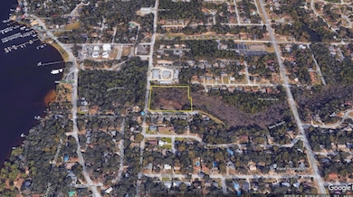 940 S Cedar Ave, Niceville, FL 32578 - photo 6