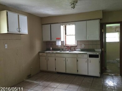 625 Erickson Ave, Columbus, OH 43213 - photo 5